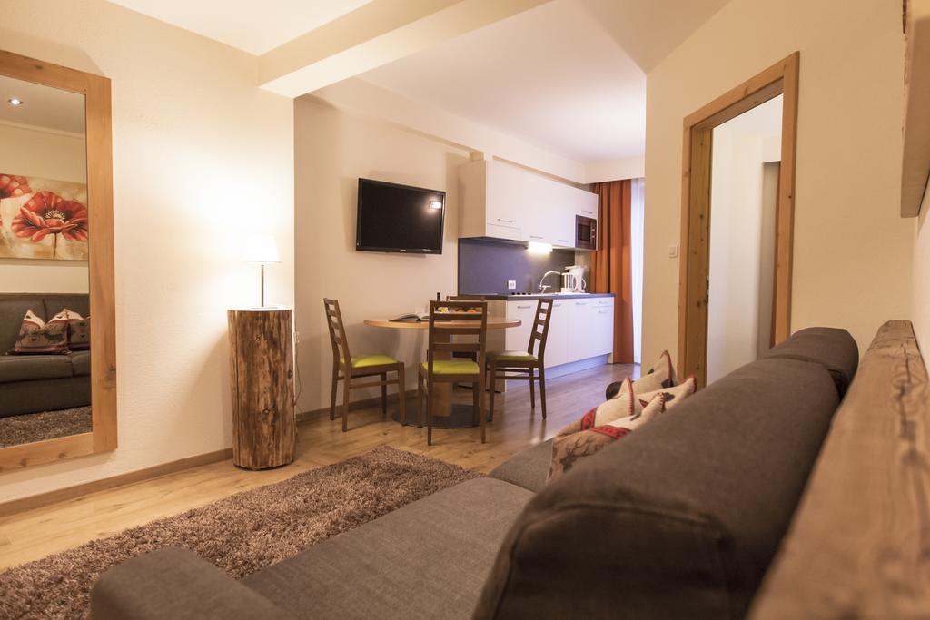 Apartments Schneider Lutago Luaran gambar