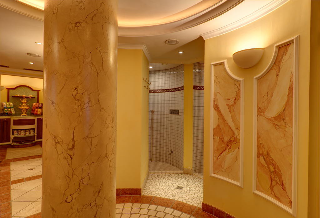 Apartments Schneider Lutago Luaran gambar